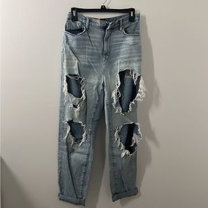 BDG ripped “mom high rise” jeans, size 28
